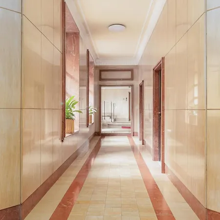 Volta Center, Porta Nuova Apartament