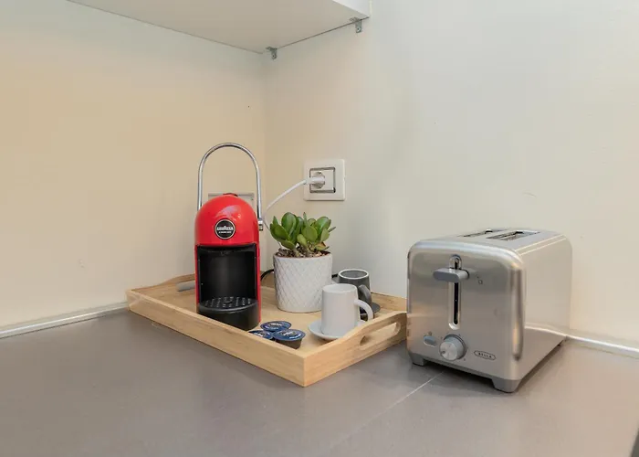 Volta Center, Porta Nuova *